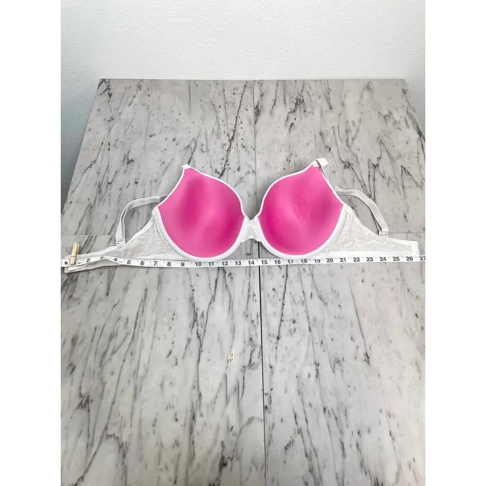 PINK Victoria’s Secret 36DD Bra White Lace Leopard Hot Print  Pink Lining